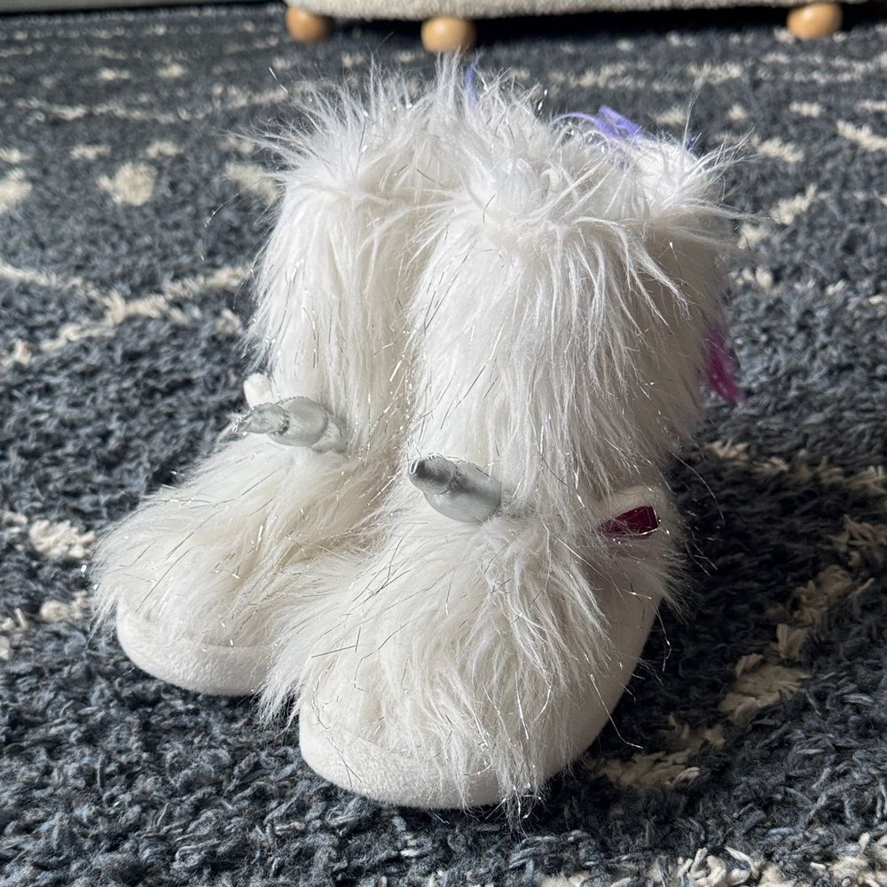 Girls Unicorn Slippers